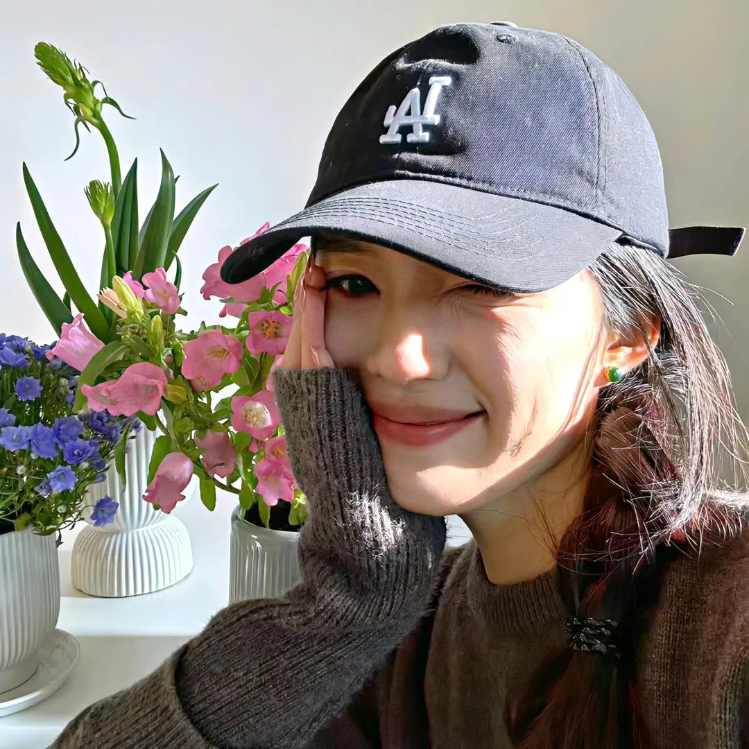 在那河畔青草青